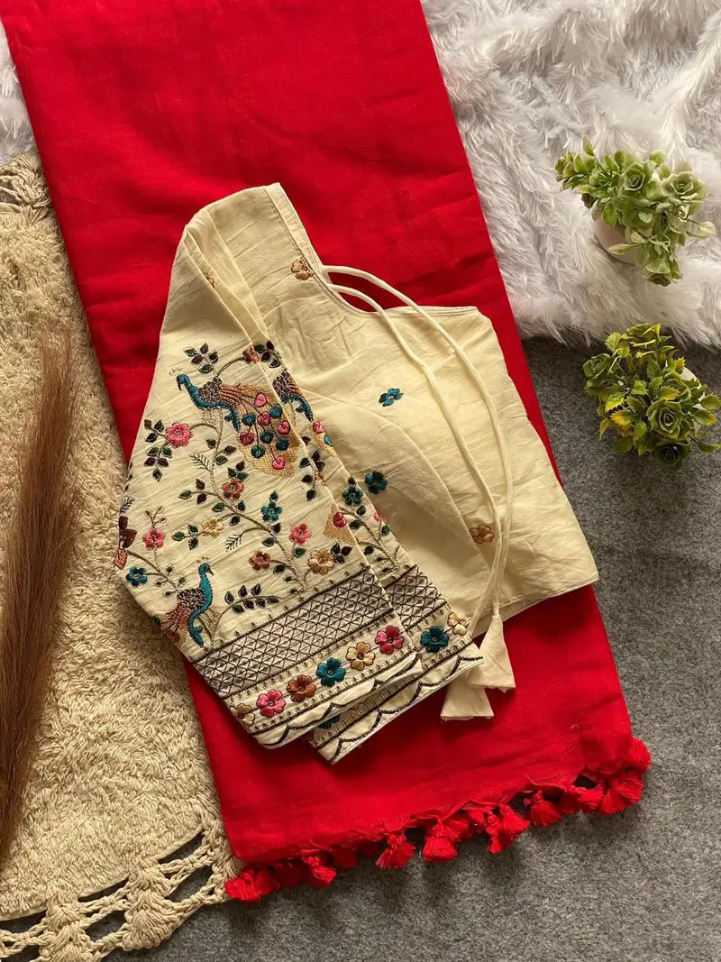 Beautiful khadi cotton saree - Image 7 in Hyderabad